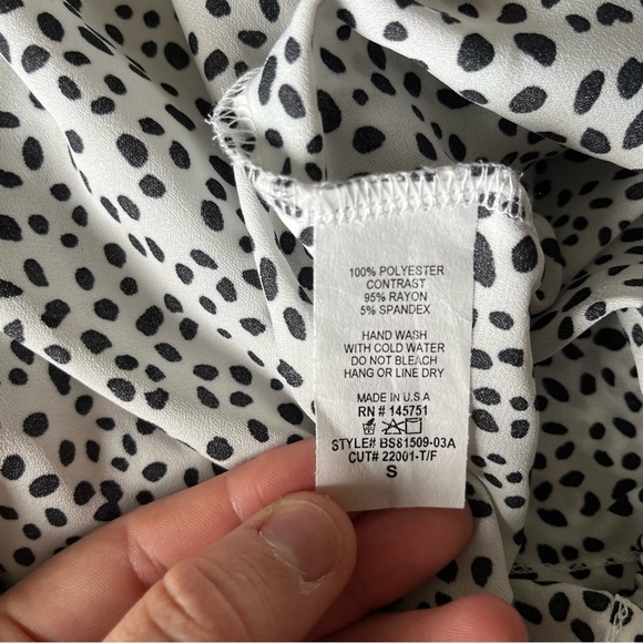 Altar'd State Black and White Print Polka Dot Body Suit Blouse Size Small - Picture 9 of 9